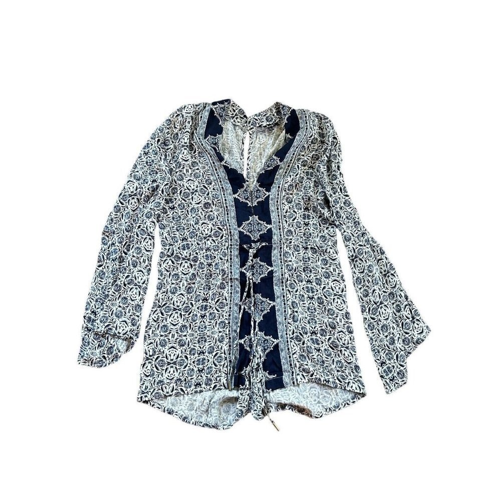 Lulus Blue Floral V-Neck Long Sleeve Romper Shorts One-Piece Nwt M